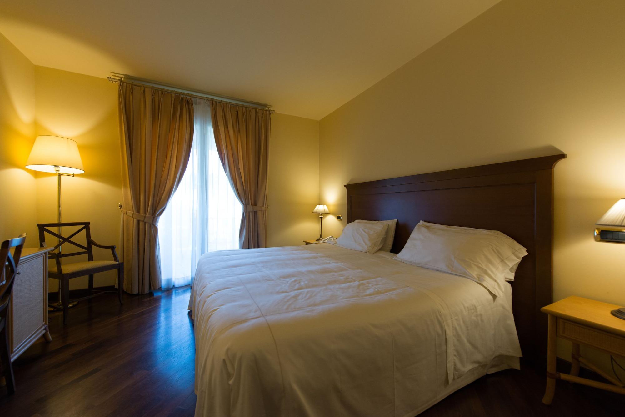 Grand Hotel Baia Verde Cannizzaro Esterno foto
