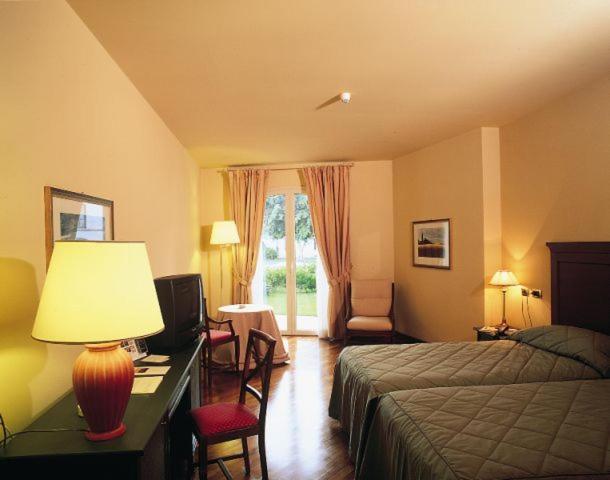 Grand Hotel Baia Verde Cannizzaro Esterno foto