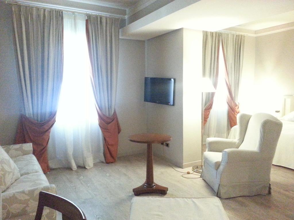 Grand Hotel Baia Verde Cannizzaro Esterno foto