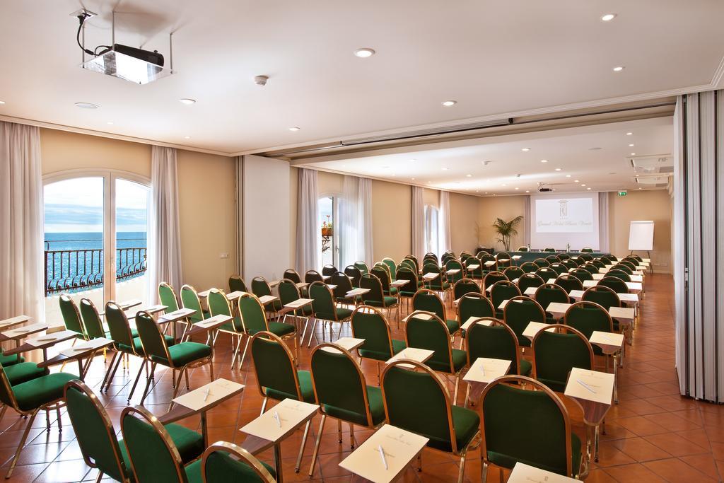 Grand Hotel Baia Verde Cannizzaro Esterno foto